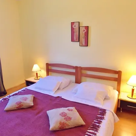 Bakmaz 3* Vodice